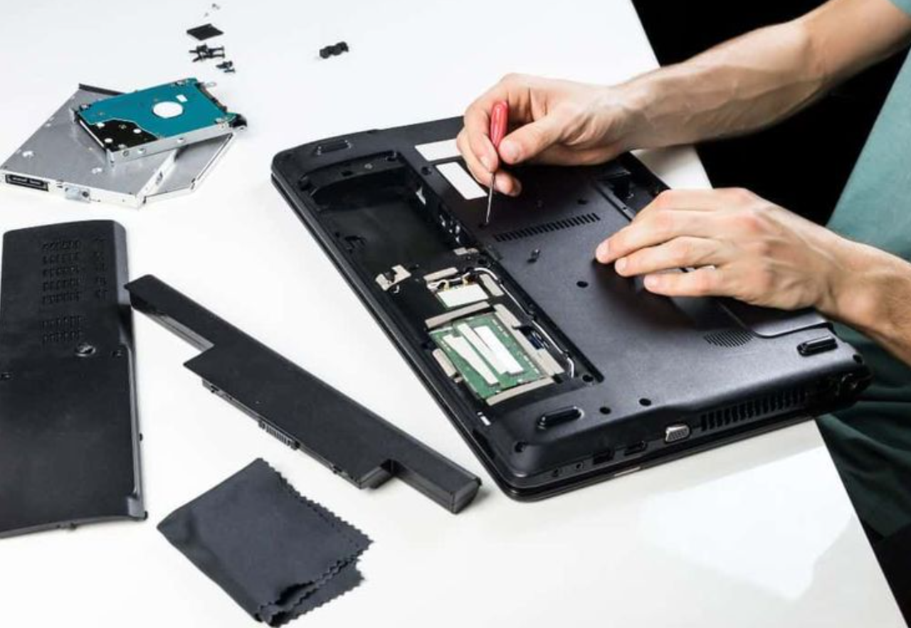 Signs Indicating that Your Laptop Battery Needs Replacement